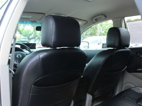 Used 2013 Nissan Rogue S w/ Special Edition Pkg FWD image 30