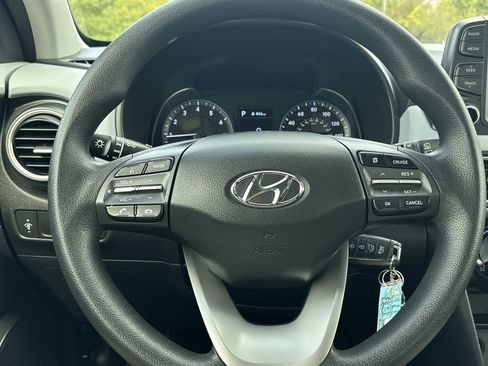 Used 2019 Hyundai Kona SE image 15