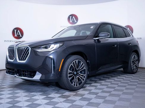 New 2026 BMW X3 xDrive30i w/ Premium Package AWD/4WD image 3