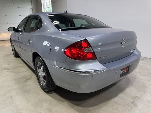 Used 2006 Buick LaCrosse CXL w/ Driver Confidence Package FWD image 5