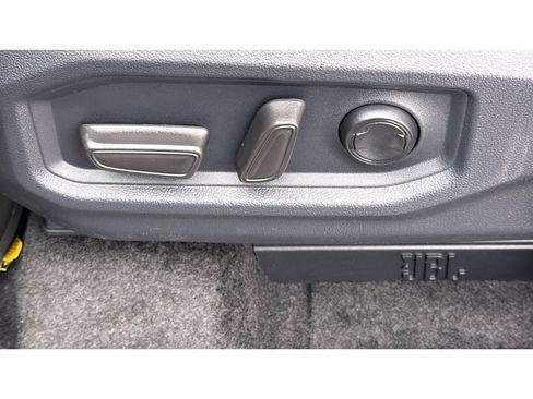 New 2026 Toyota Tundra Limited AWD/4WD image 30