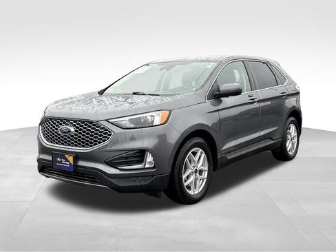 Certified 2024 Ford Edge SEL w/ Convenience Package image 2