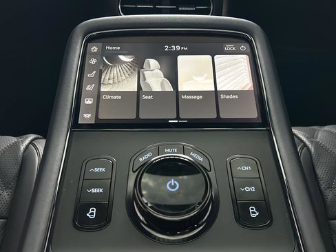 New 2026 Genesis G90 3.5T Prestige image 31