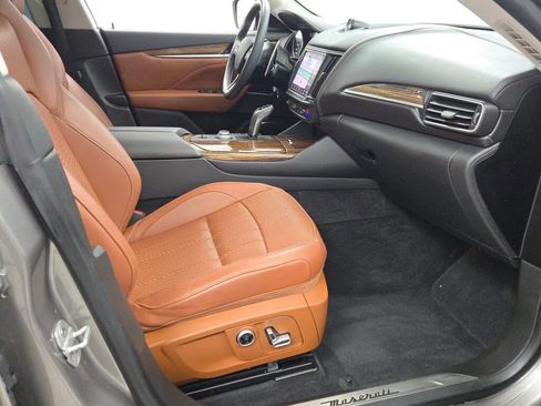 Used 2021 Maserati Levante GranSport AWD/4WD image 6