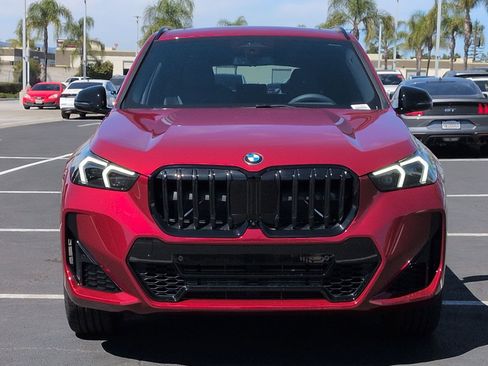 New 2026 BMW X1 xDrive28i w/ Technology Package image 3