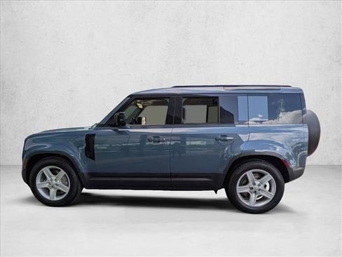 Used 2021 Land Rover Defender 110 SE AWD/4WD image 9