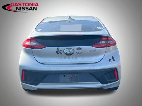 Used 2019 Hyundai Ioniq Limited image 7