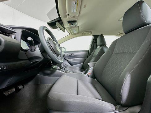 Used 2026 Toyota Corolla LE FWD image 13
