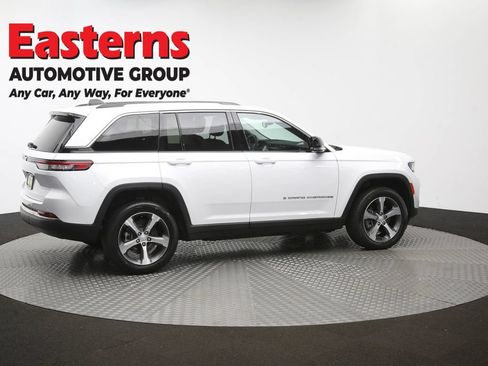 Used 2023 Jeep Grand Cherokee 4WD 4xe image 45