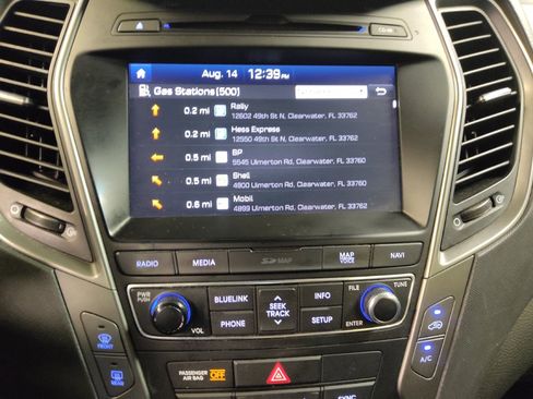 Used 2018 Hyundai Santa Fe Sport w/ 2.0T Ultimate Tech Package 05 AWD/4WD image 25