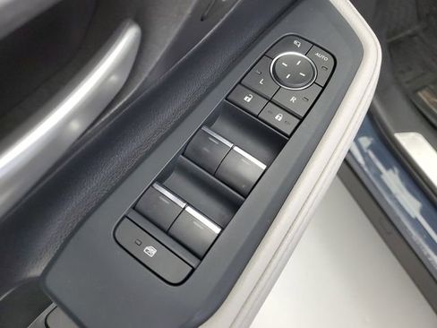 Used 2024 Toyota Grand Highlander AWD image 23