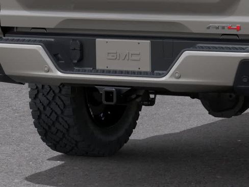 New 2026 GMC Canyon AT4 AWD/4WD image 14