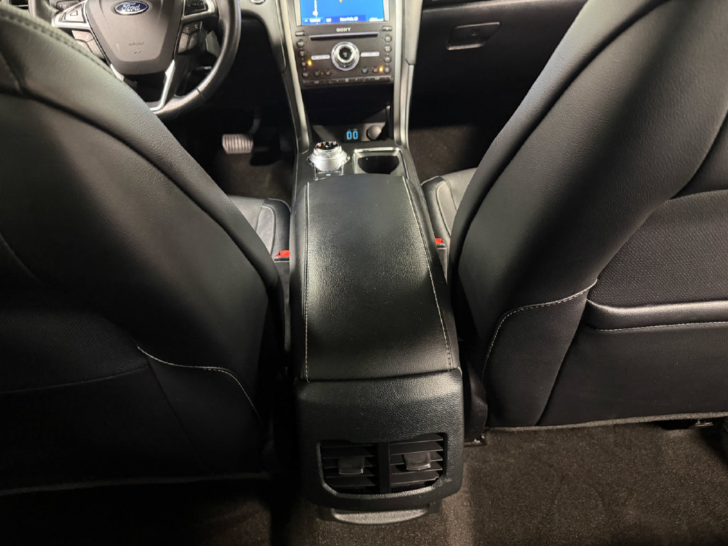 Used 2020 Ford Fusion Energi Titanium FWD image 73