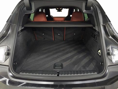 Used 2023 BMW iX xDrive50 w/ Premium Package image 9