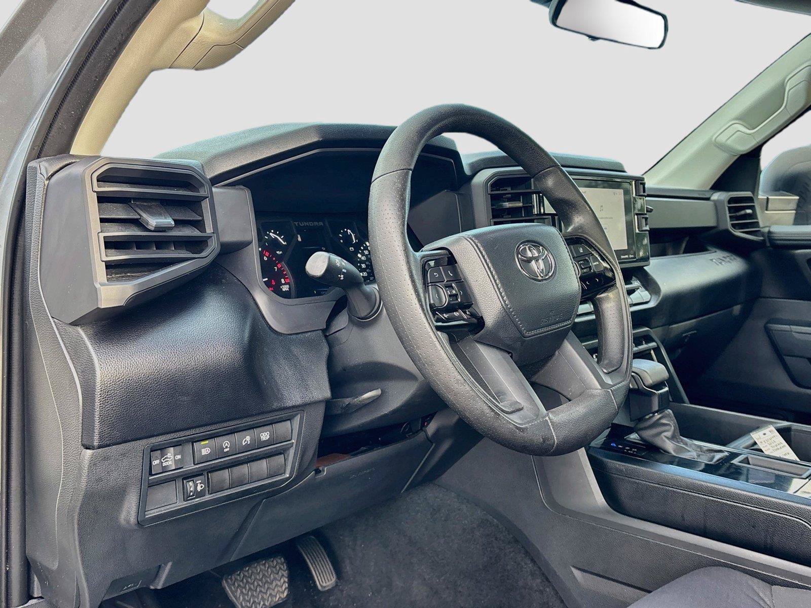 Used 2022 Toyota Tundra SR w/ SR Tow Package RWD image 9