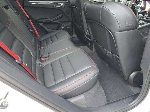 New 2026 Porsche Macan GTS image 14