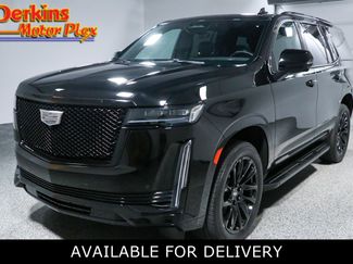 Used 2024 Cadillac Escalade Sport w/ LPO, ONYX Package AWD/4WD video 1