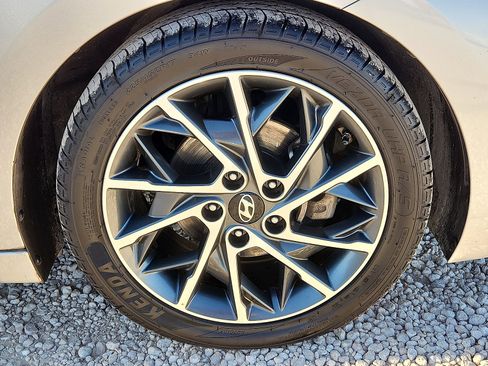 Used 2019 Hyundai Elantra Limited w/ Ultimate Package 02 image 7