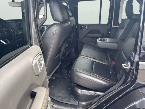 Used 2021 Jeep Wrangler Unlimited Sahara image 26