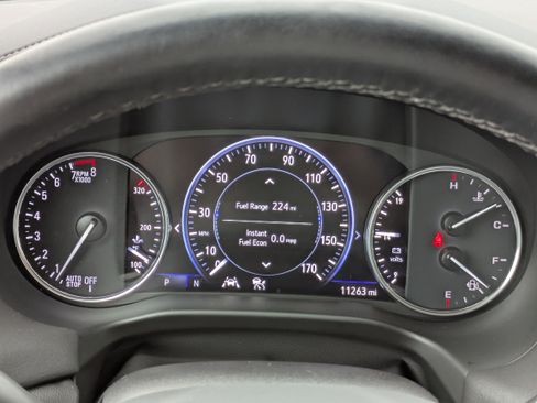 Certified 2024 Buick Enclave Avenir w/ Avenir Technology Package image 29