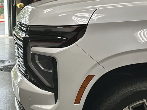 Used 2026 Chevrolet Tahoe High Country w/ Sun And Tow Package AWD/4WD image 6