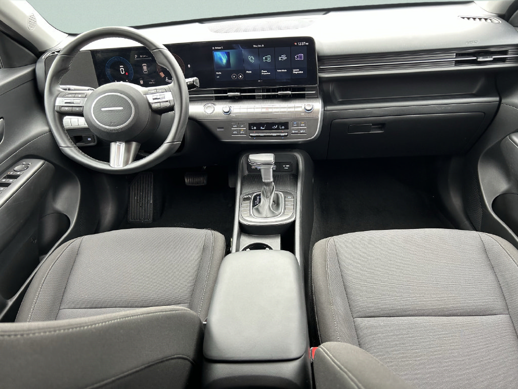 Certified 2024 Hyundai Kona SEL FWD image 17