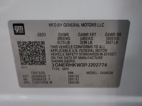 Used 2023 Chevrolet Traverse LT image 21