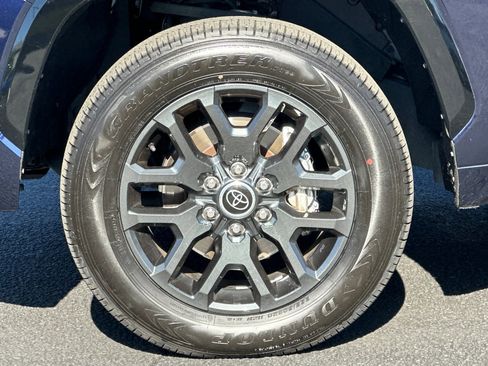 Used 2023 Toyota Tundra Platinum AWD/4WD image 12