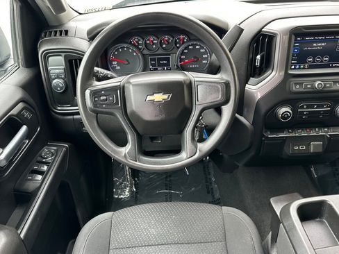Certified 2022 Chevrolet Silverado 1500 Custom image 17