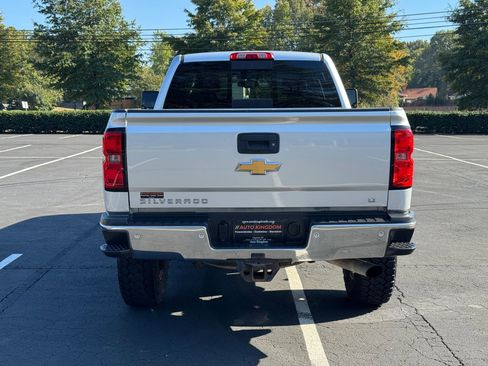 Used 2016 Chevrolet Silverado 2500 LT w/ LT Convenience Package image 7