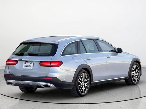 Used 2021 Mercedes-Benz E 450 4MATIC All-Terrain Wagon image 4