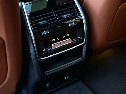 New 2026 BMW X7 xDrive40i w/ M Sport Package image 27