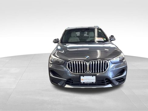 Used 2021 BMW X1 xDrive28i w/ Convenience Package AWD/4WD image 6