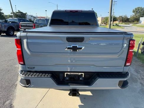 Used 2024 Chevrolet Silverado 2500 LT w/ Z71 Sport Edition AWD/4WD image 7