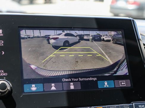 Used 2023 Honda Odyssey Touring image 33