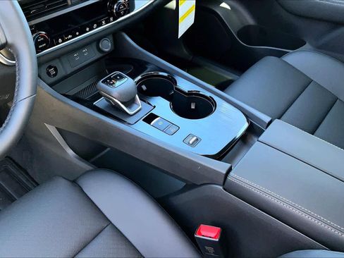 New 2026 Nissan Rogue Dark Armor image 7