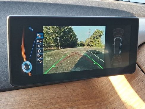 Used 2015 BMW i3 w/ Range Extender RWD image 18