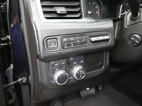 Used 2021 GMC Yukon Denali AWD/4WD image 12