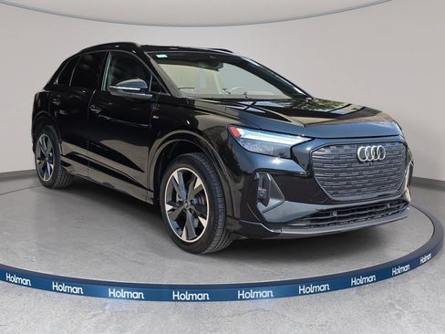 Used 2024 Audi Q4 e-tron Premium w/ Convenience Package AWD/4WD image 3