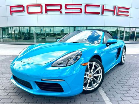 Certified 2017 Porsche 718 Boxster image 1