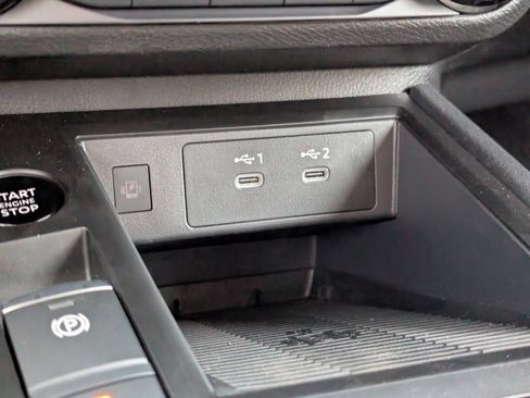 New 2026 Nissan Kicks SV w/ SV Premium Package FWD image 21