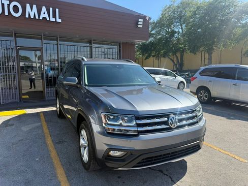Used 2018 Volkswagen Atlas SE FWD image 3
