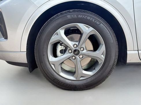 Used 2023 Ford Escape ST-Line w/ Tech Pack #1 FWD image 40