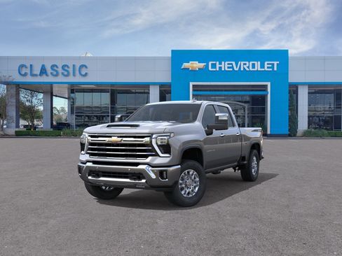New 2026 Chevrolet Silverado 2500 LTZ w/ LTZ Convenience Package AWD/4WD image 8