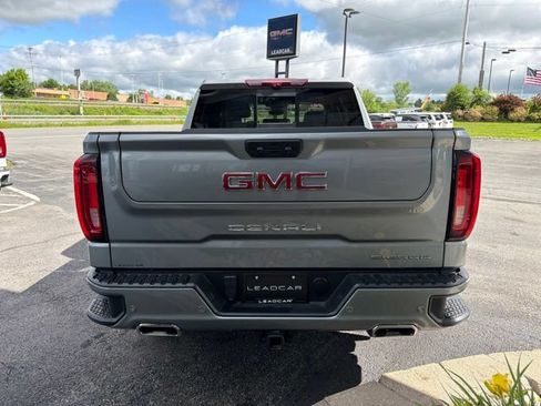 Used 2024 GMC Sierra 1500 Denali w/ Denali Reserve Package AWD/4WD image 4
