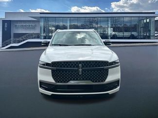 New 2026 Lincoln Navigator Premiere AWD/4WD video 2