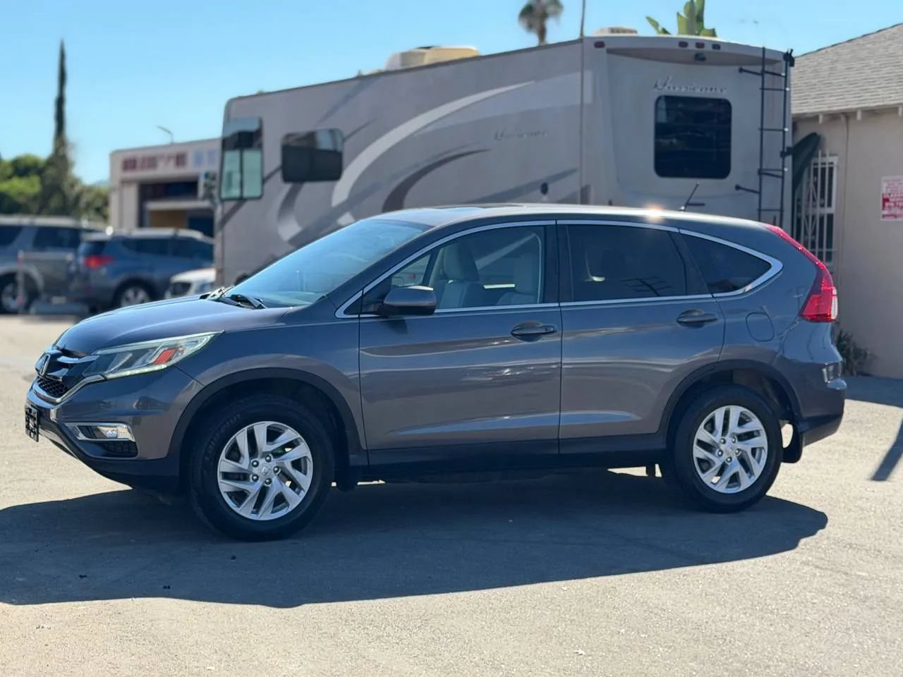 Used 2016 Honda CR-V EX image 9