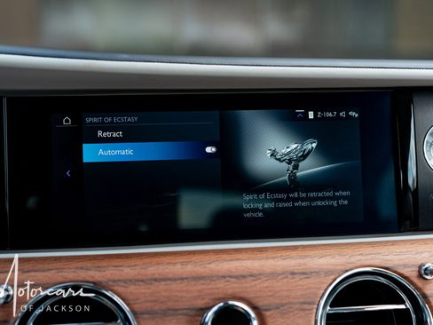 Used 2024 Rolls-Royce Spectre w/ Spectre Launch Package image 31