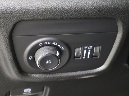 New 2026 Jeep Grand Cherokee Limited AWD/4WD image 22