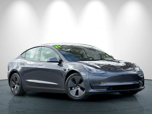 Used 2021 Tesla Model 3 Long Range image 2